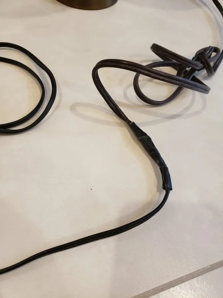 2 table lamps image indicator(10)