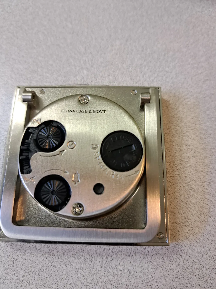 Cutter & Buck Alarm Clock in Leather Case image indicator(3)