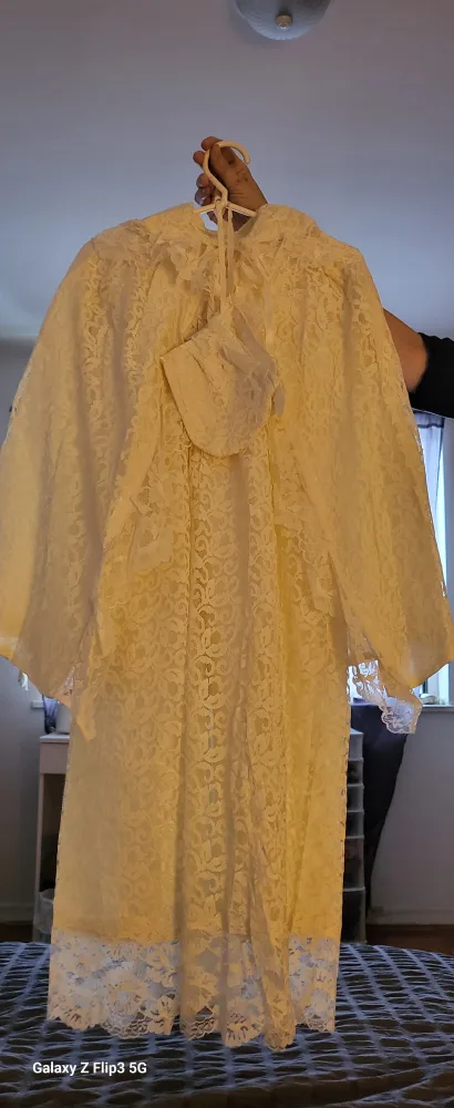 Vintage Cream Christening Outfit image indicator(4)