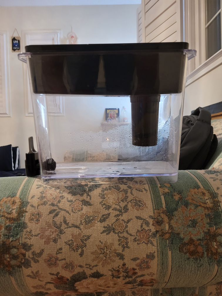 Water filter pitcher - photo 2
