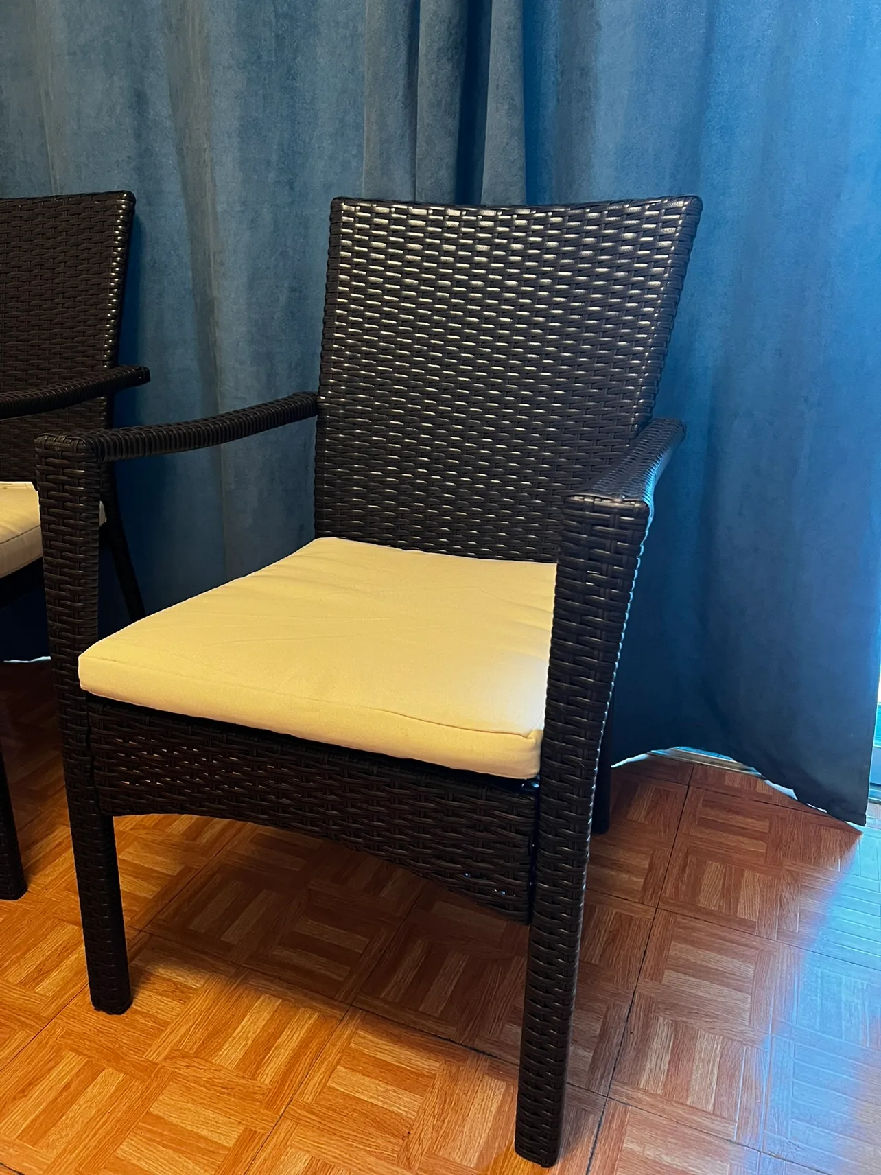 Bistro Patio balcony set (2 chair + table) image indicator(3)