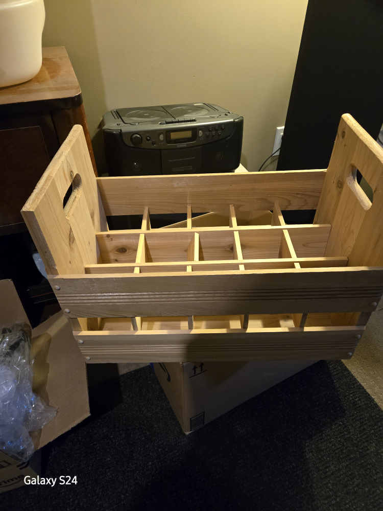Wooden Wine Crate - photo 2