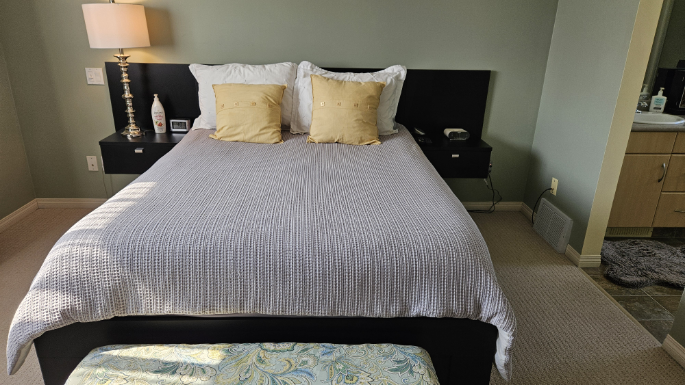 IKEA BRIMNES Queen Bed Frame with Storage - Black - photo 4