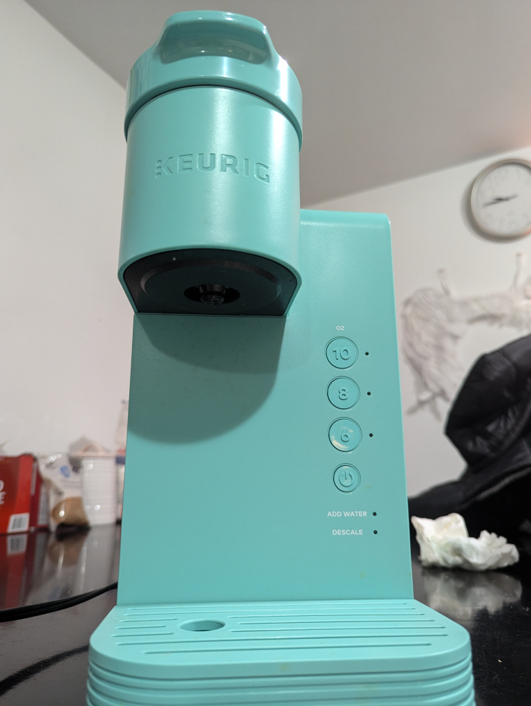Tropical blue Keurig coffee maker machine - very good condition! - photo 2