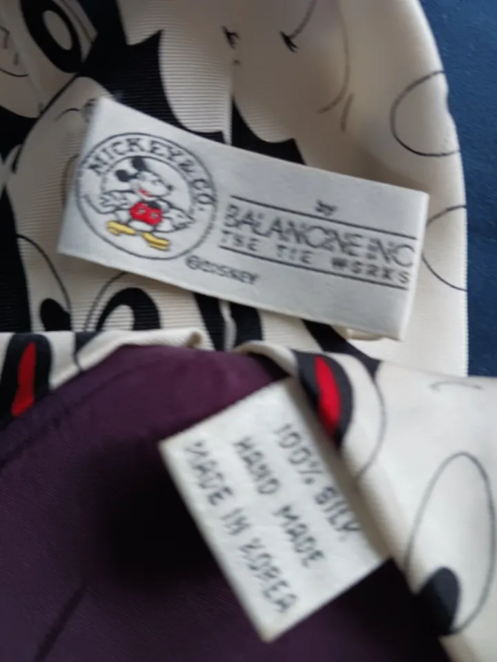 👔 Vintage Mickey Mouse Silk Tie 4" wide image indicator(2)