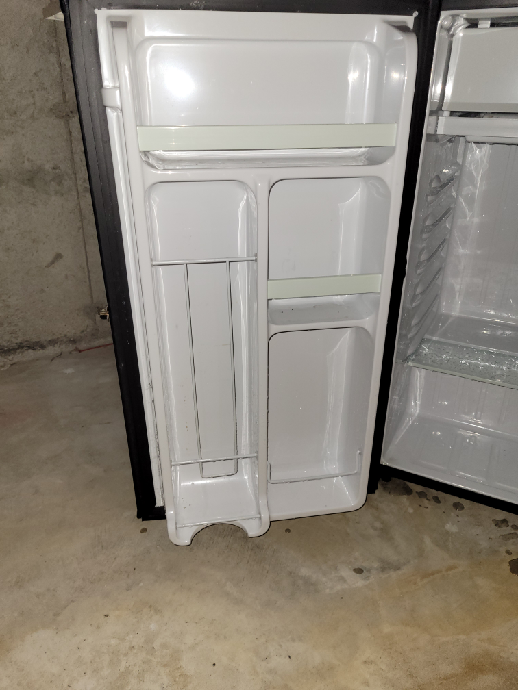 Used Compact Refrigerator - Needs Repair - photo 3