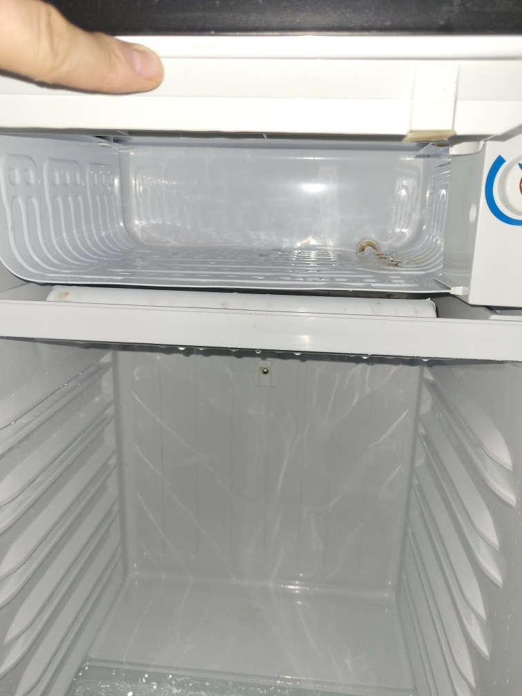 Used Compact Refrigerator - Needs Repair - photo 4