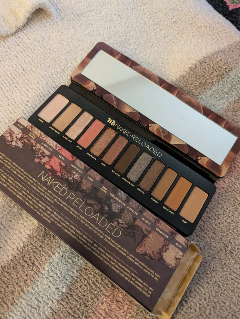 Urban Decay Naked Reloaded Eyeshadow Palette image indicator(3)