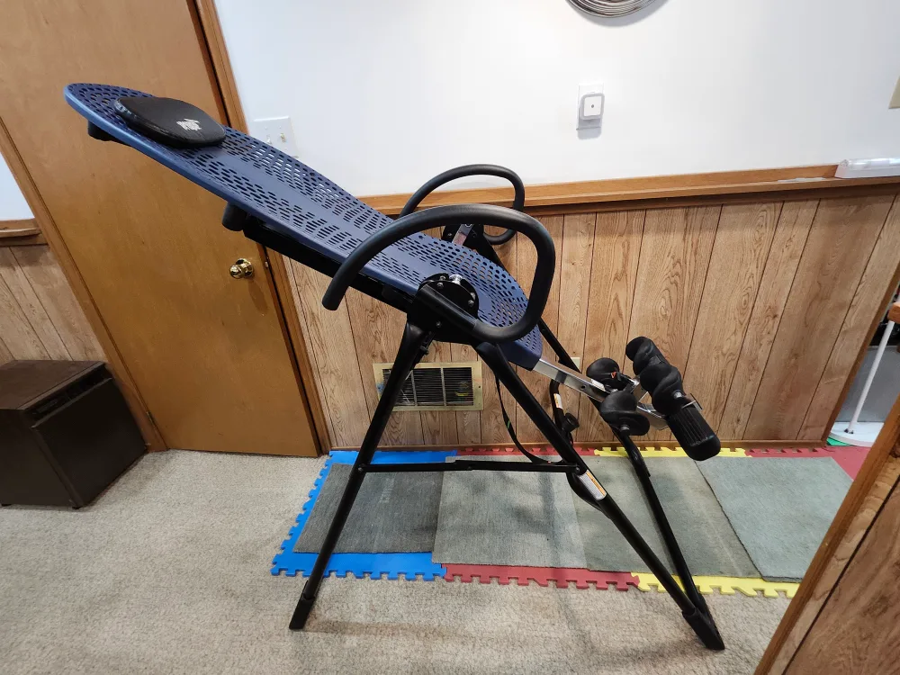 Hang Ups Teeter ( Inversion Table ) image indicator(2)