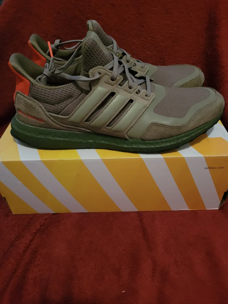Adidas Ultraboost DNA Olive Green Suede Sneakers image indicator(3)