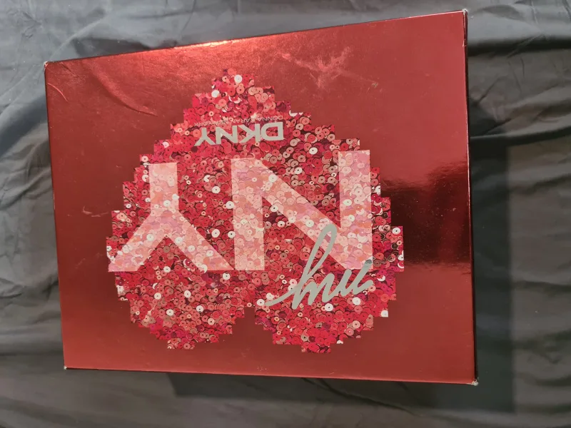 Black gems studded Statement Necklace image indicator(6)