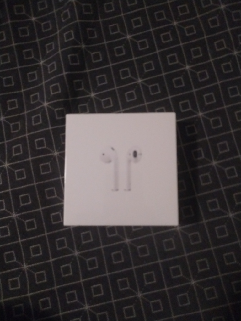 New Apple AirPods with Charging Case
