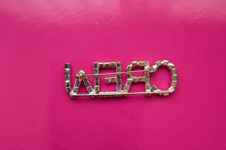 Rhinestone Crew Brooch image indicator(2)