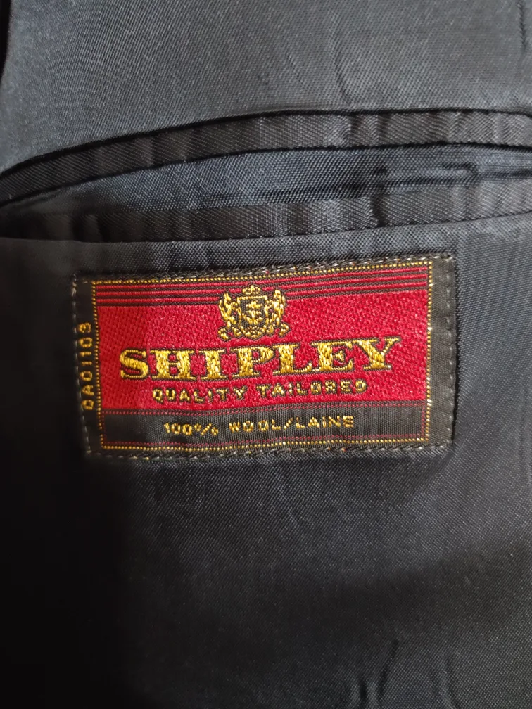 Men's Shipley Quality Tailored Double-Breasted Pinstripe Suit image indicator(3)