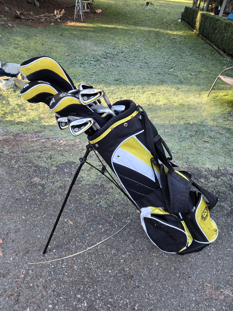 John Daly Golf Club Set - Great for Beginners!