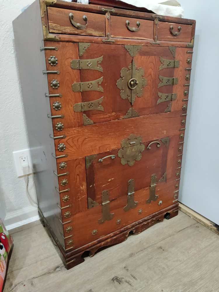 Antique Korean Wooden Chest - photo 2