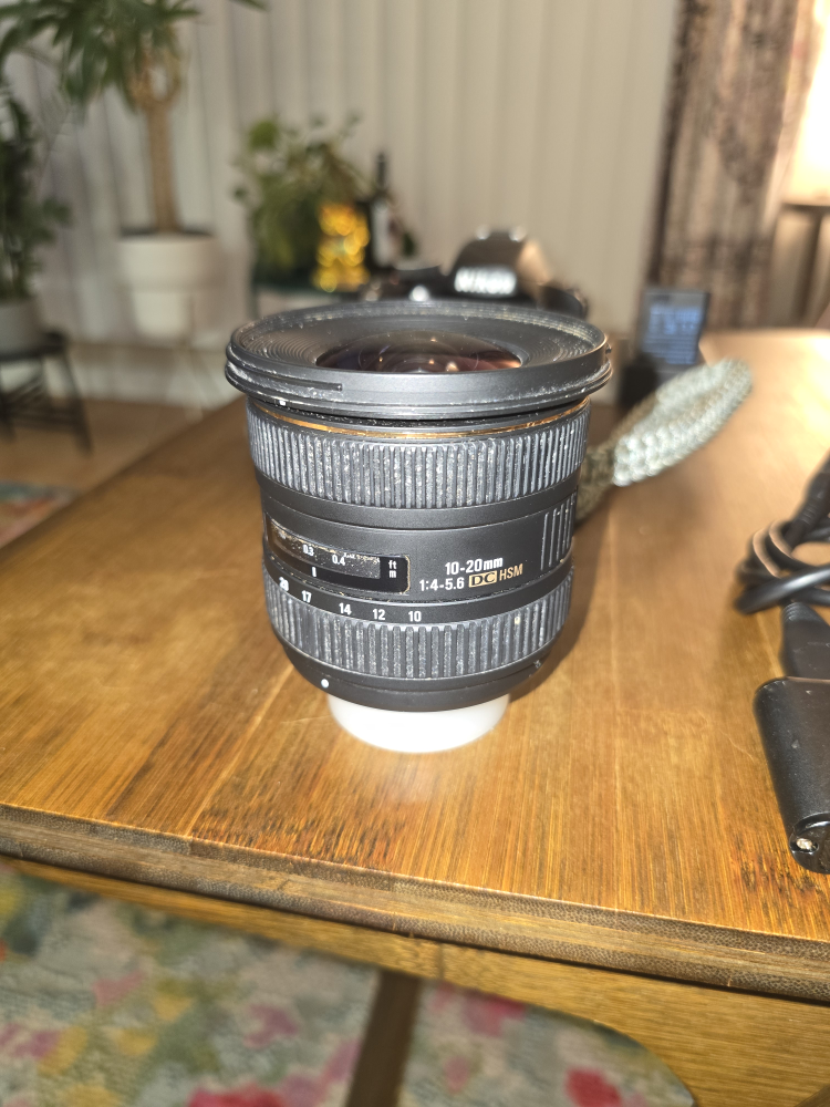Nikon D3200 + Accessories - photo 3