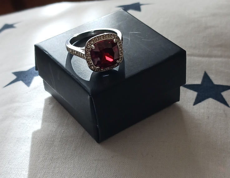 Avon Red Cushion CZ Halo Cocktail Ring - Size 8