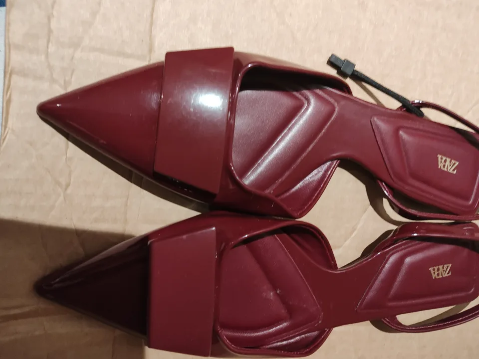Zara Burgundy Pointed-Toe Slingback Flats image indicator(3)
