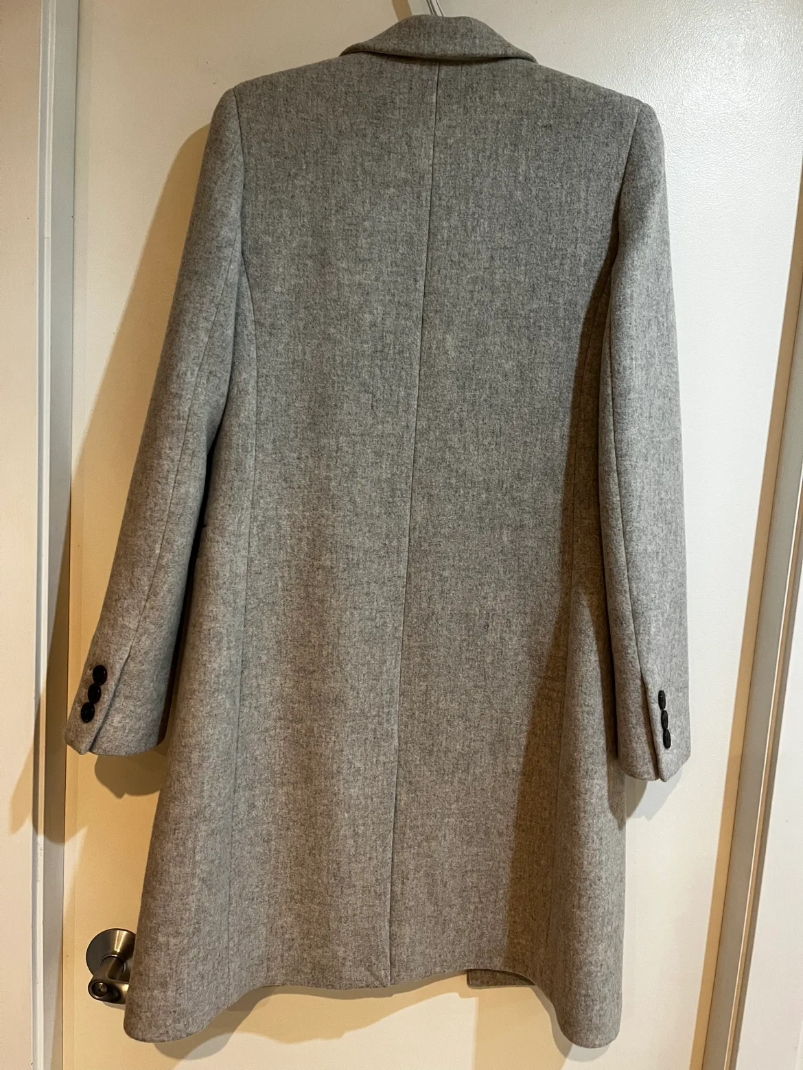 Aritzia - Atelier Babaton Grey Wool and Cashmere Coat - Size XS image indicator(2)