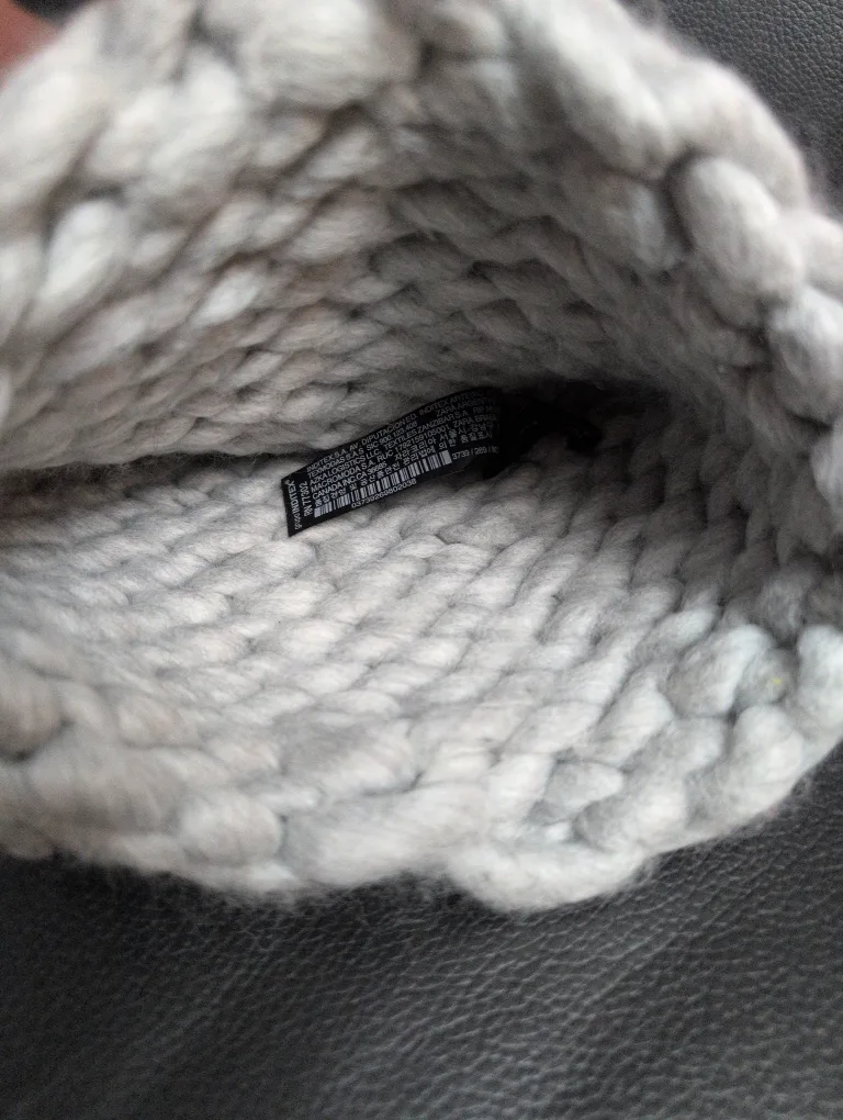 Zara Knit Beanie - Grey image indicator(4)