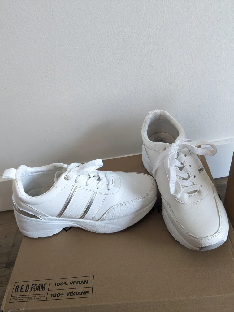 NEW! White Vegan Platform Sneakers 🧡 thumbnail