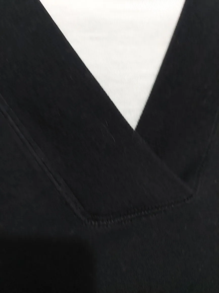 Chico's Zenergy Black V-Neck Long Sleeve Top - Size 8/10 image indicator(7)