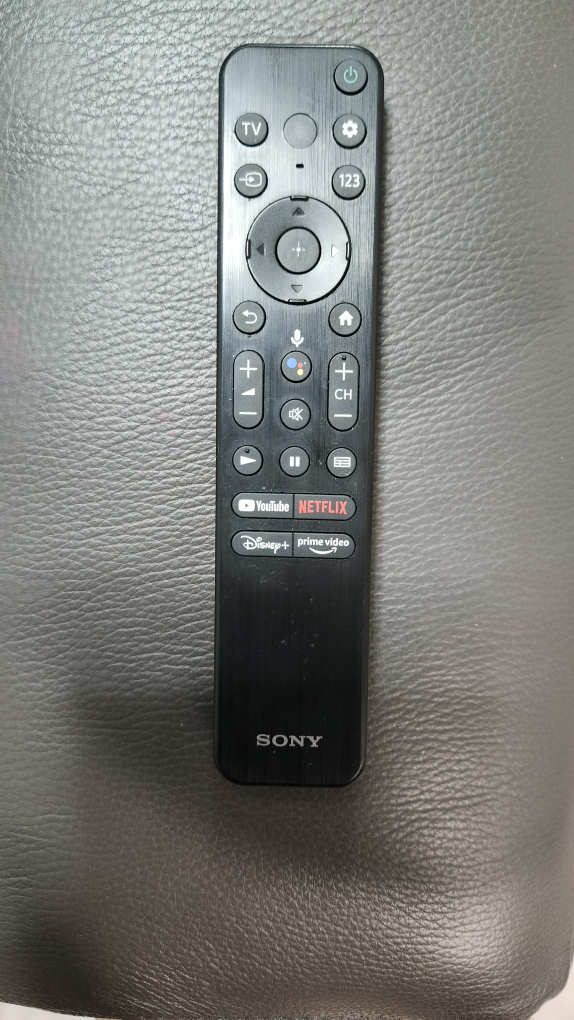 Sony Bravia 65" 4K TV with remote and articulating mount - photo 5