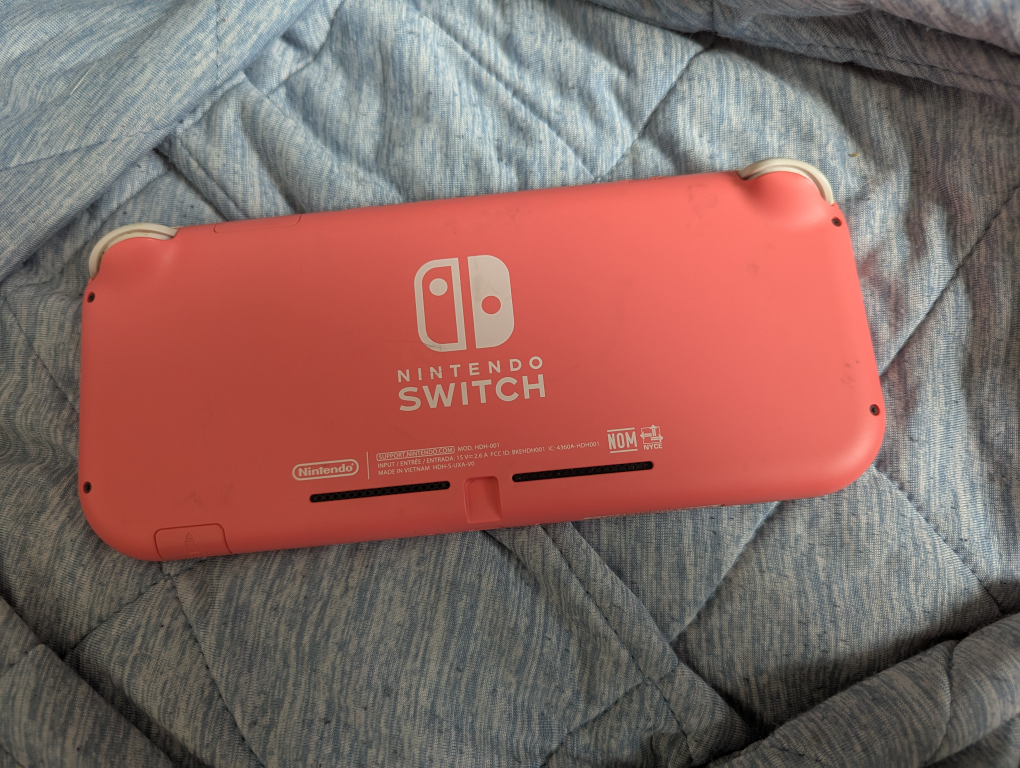 Nintendo Switch Lite - Coral