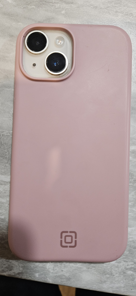 Used iPhone 14 - Back glass damaged - photo 5