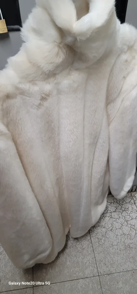 Monterey Fur Coat image indicator(3)