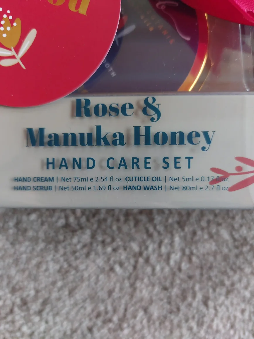 Brand New hand care set image indicator(2)