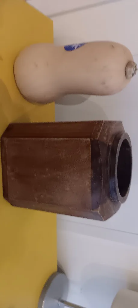 Vintage Wooden Octagonal Box/Container image indicator(3)