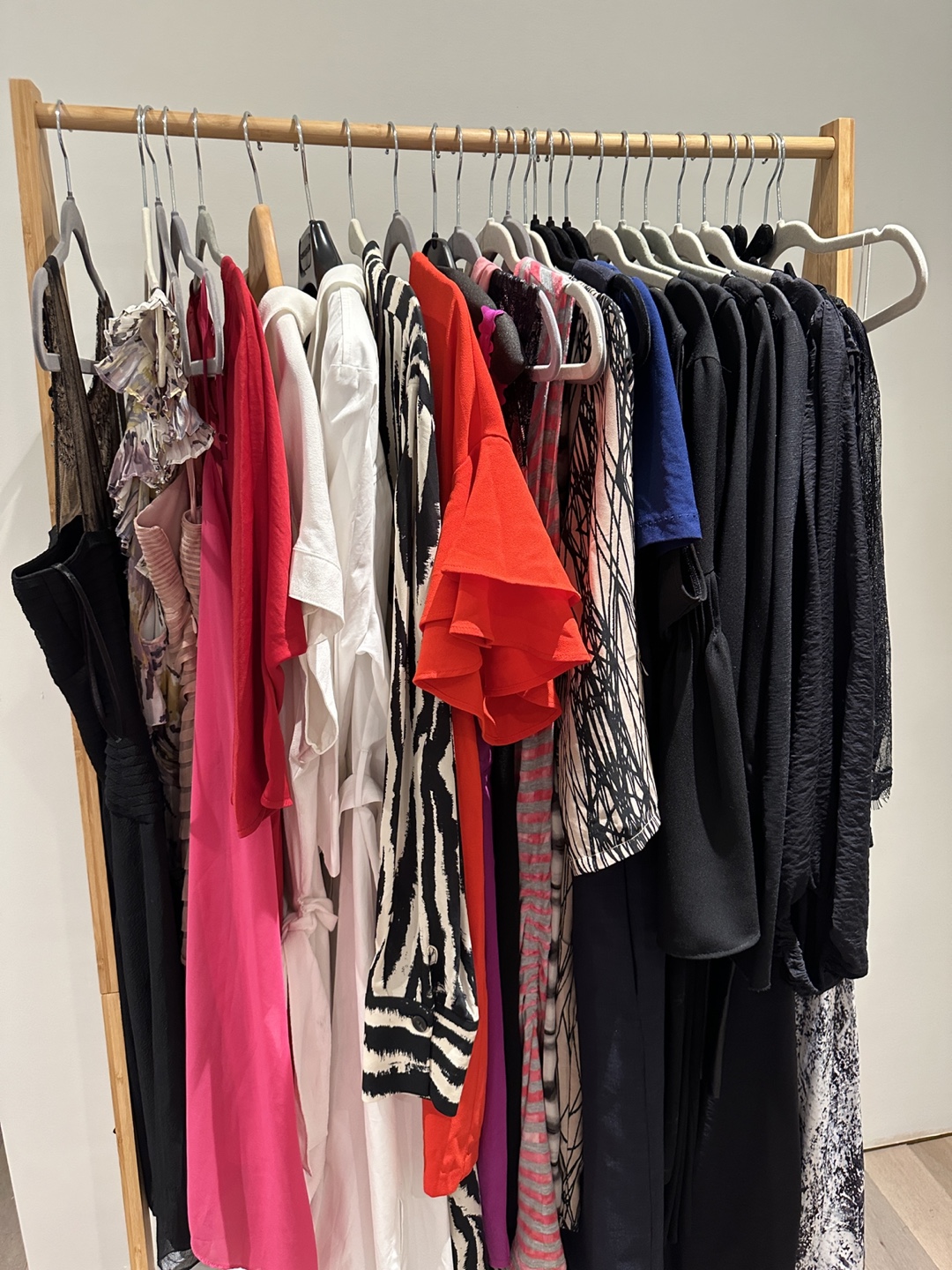 26 Dresses BCBG Halston Heritage and other