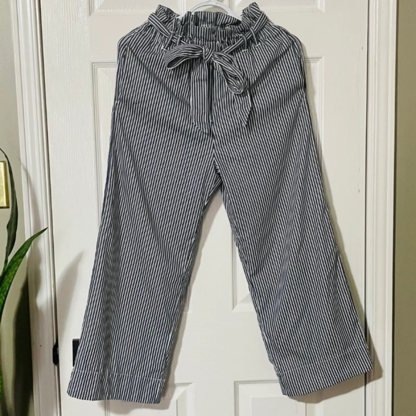 H&M Striped Tie Waist Pants image indicator(2)