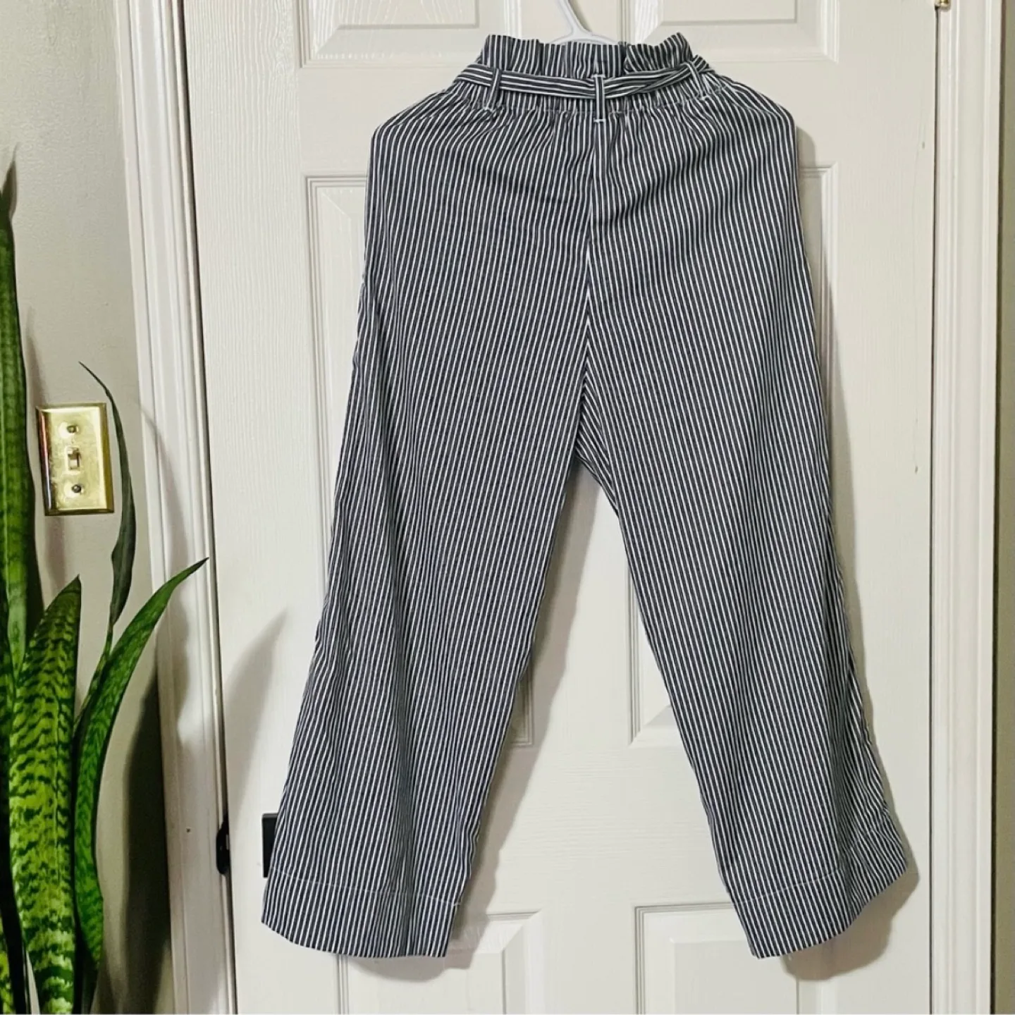 H&M Striped Tie Waist Pants image indicator(6)