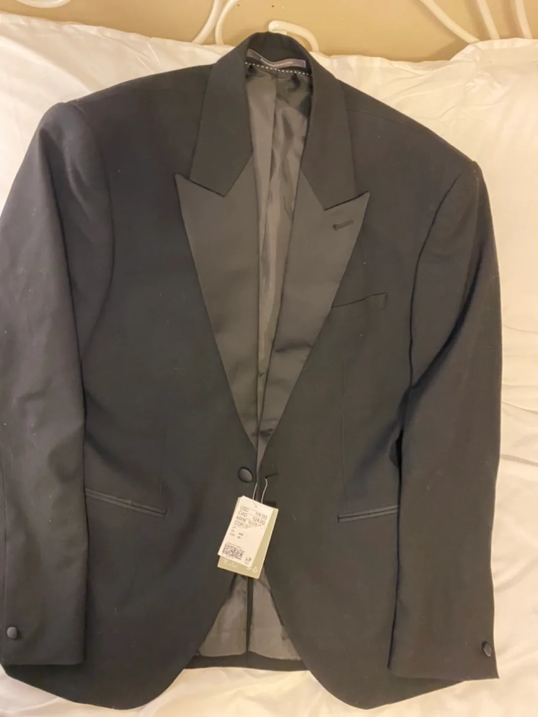 Brand new men’s suit (3pieces)💚🌳 image indicator(4)