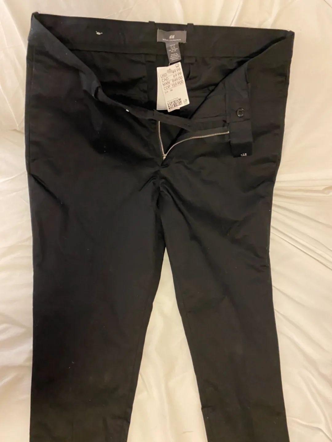 Brand new men’s suit (3pieces)💚🌳 image indicator(5)