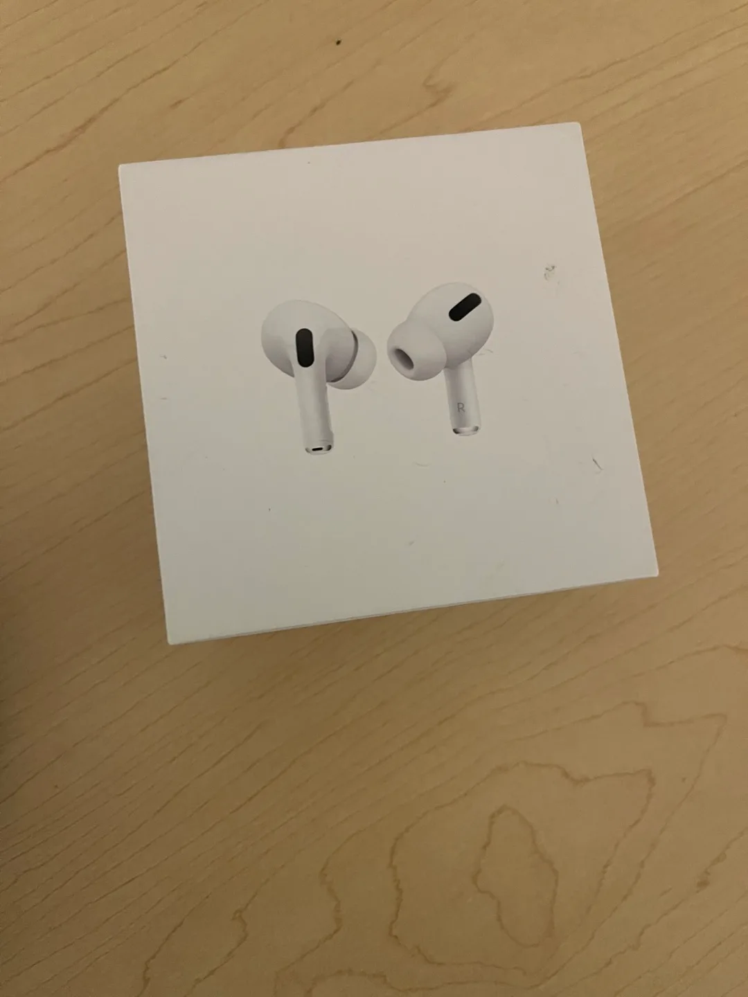 Apple AirPods Pro image indicator(4)