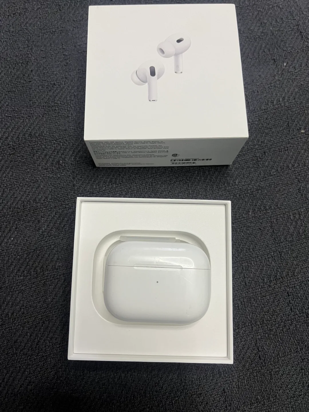 Apple AirPods Pro image indicator(2)