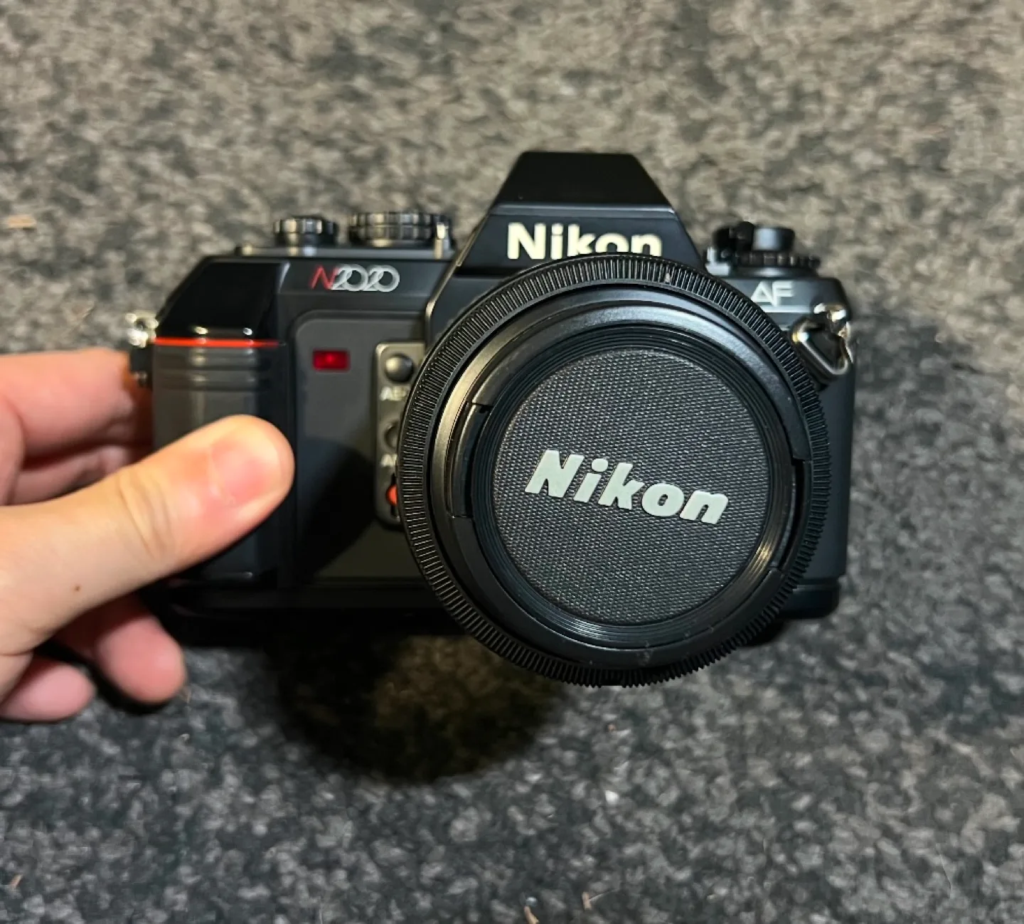 Nikon N2020 35-70mm Camera + Lens image indicator(3)
