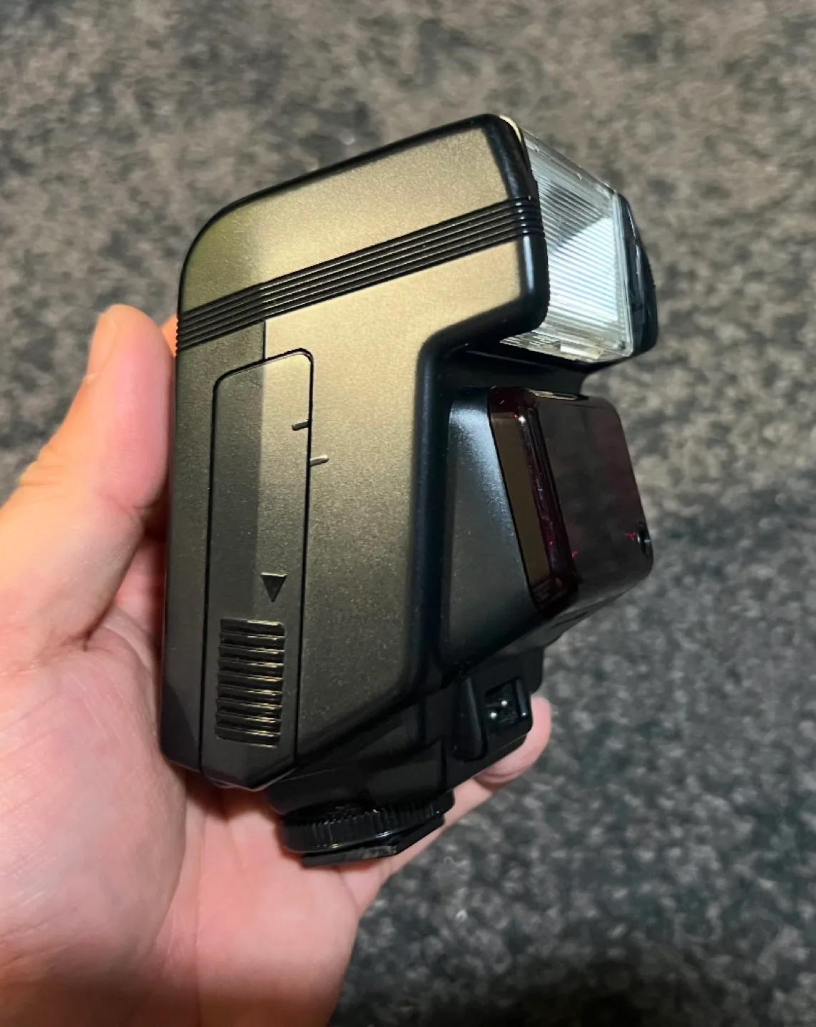 Nikon N2020 35-70mm Camera + Lens image indicator(8)