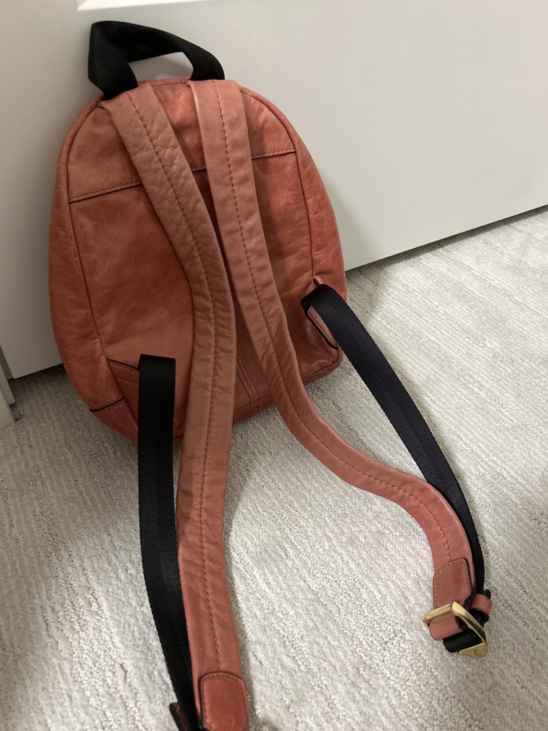 Marc Jacobs Leather Backpack - photo 2
