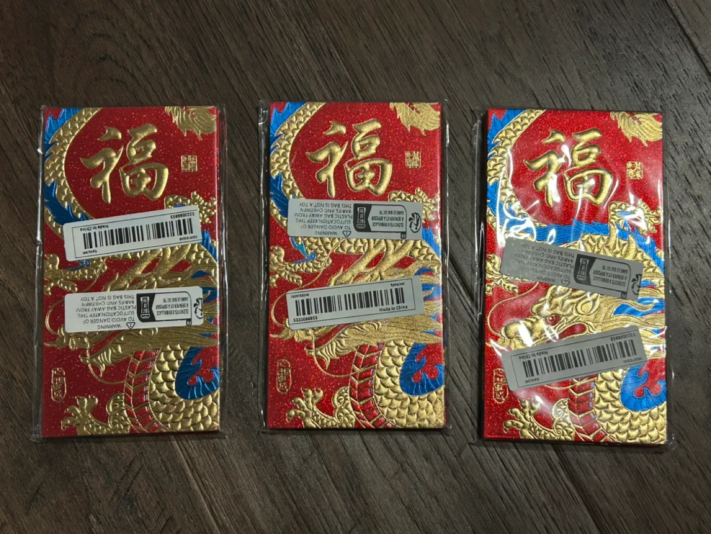 6 Pack of Stunning Red Envelopes with Dragon Design image indicator(2)