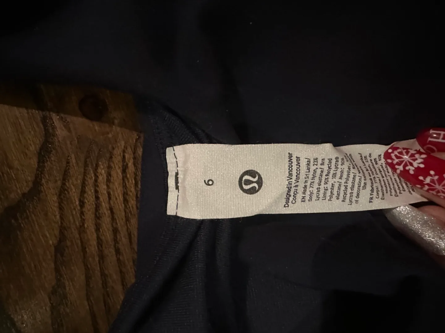 Lululemon Size 6 train tank image indicator(2)