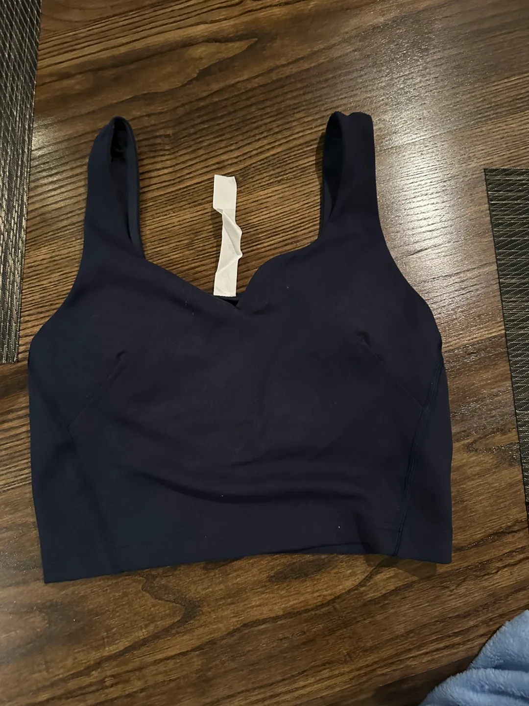 Lululemon Size 6 train tank image indicator(3)