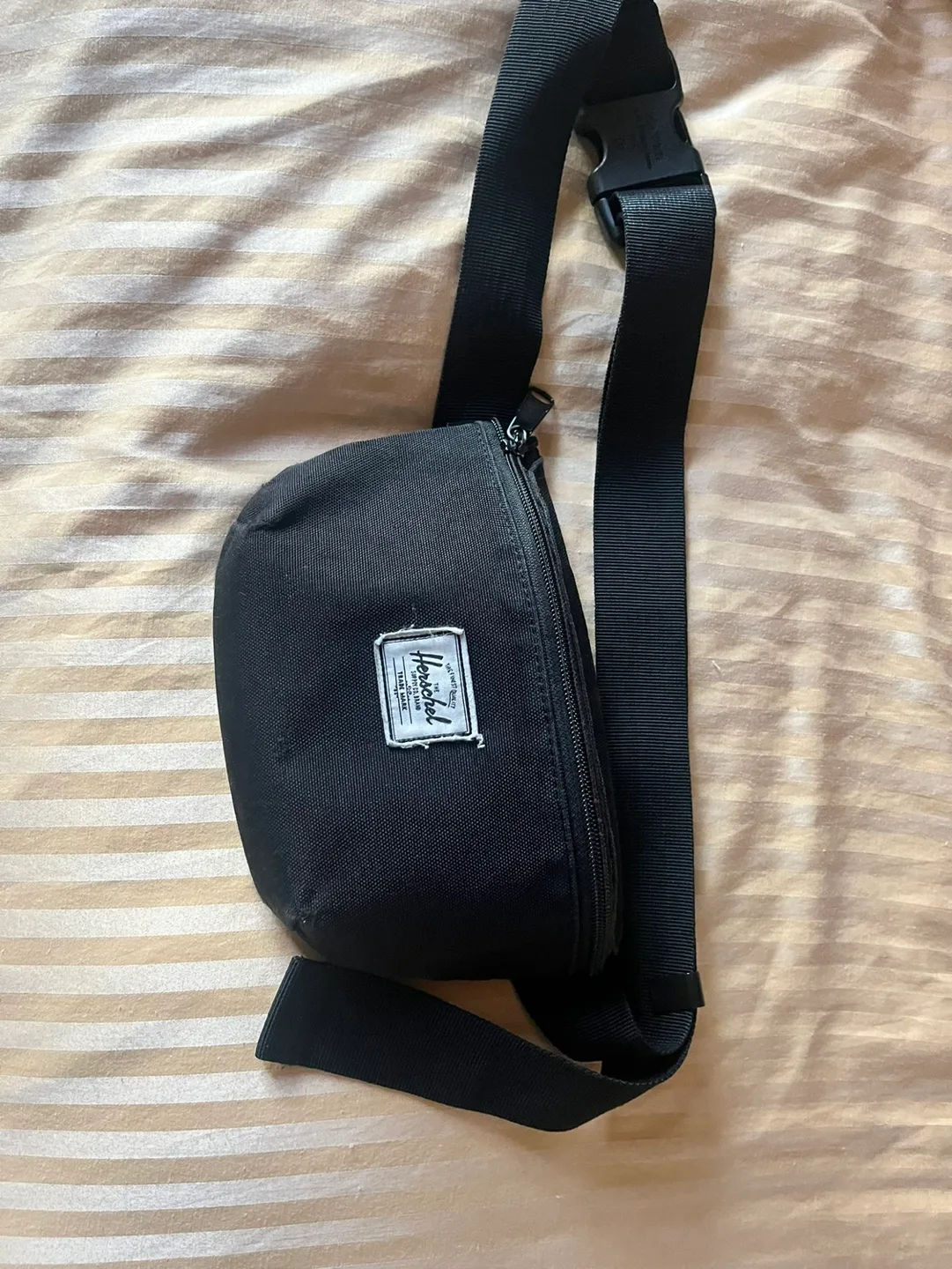 Herschel Supply Co. Fanny Pack thumbnail
