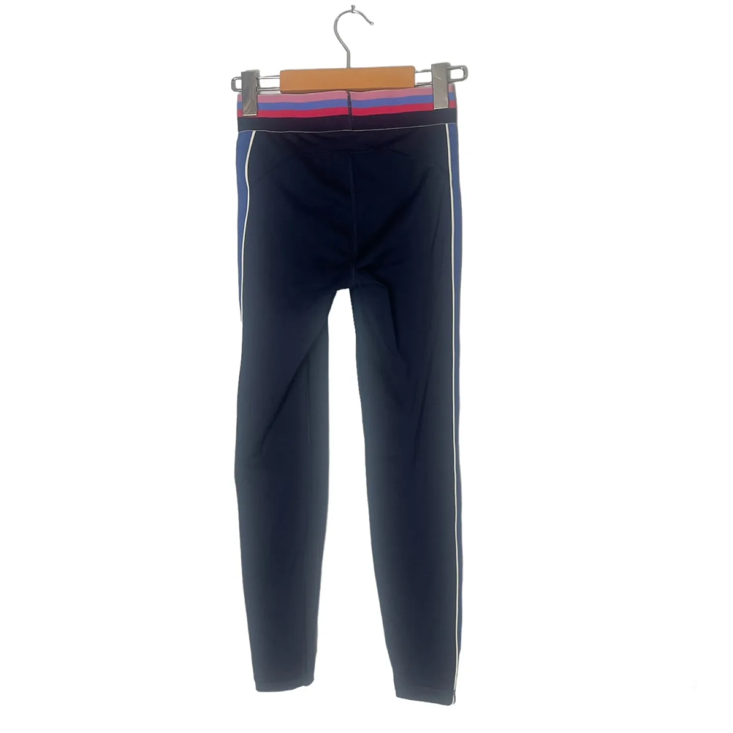 Gap Fit Colorblock ⅞ Leggings in Eclipse Size XS image indicator(3)