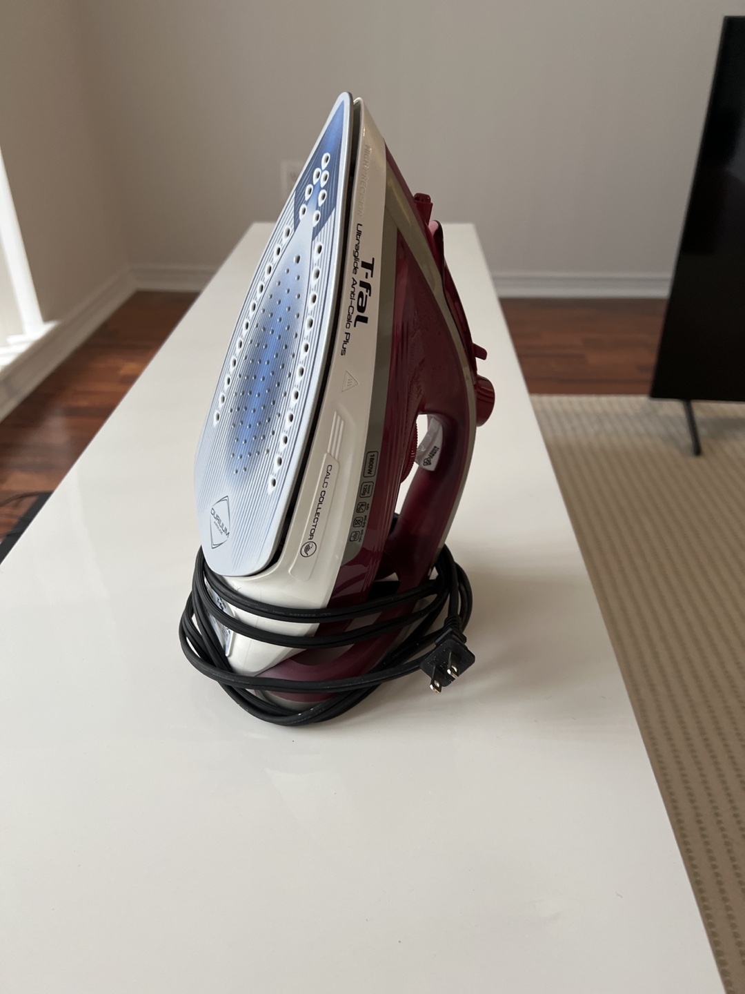 Tefal Ultraglide Anti-Calc Plus Iron