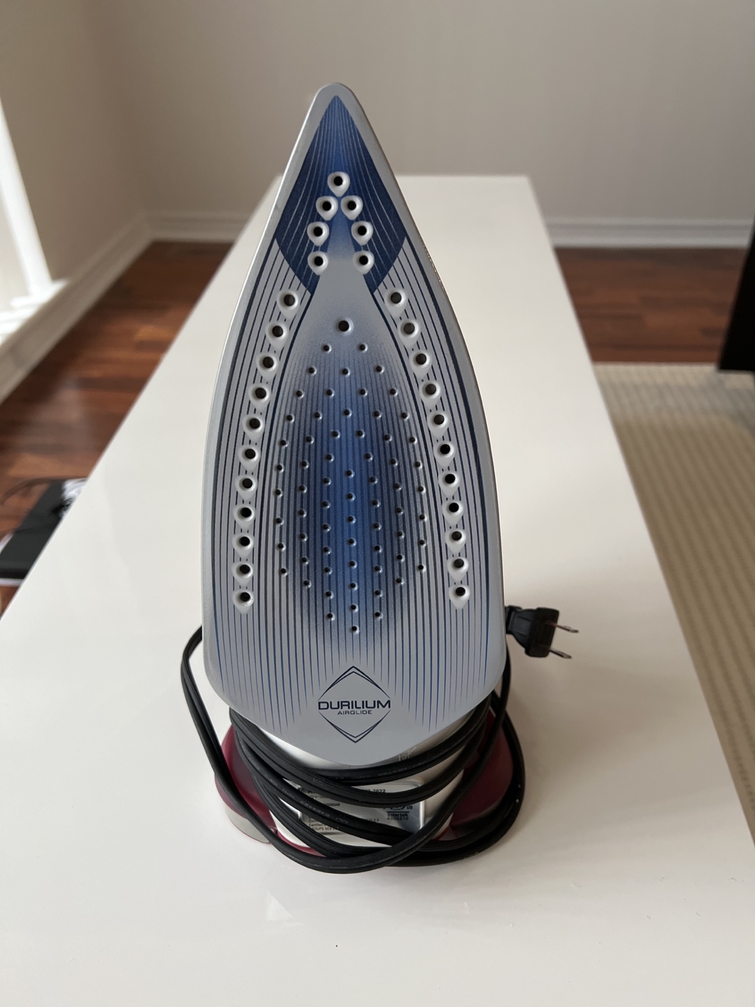 Tefal Ultraglide Anti-Calc Plus Iron - photo 3